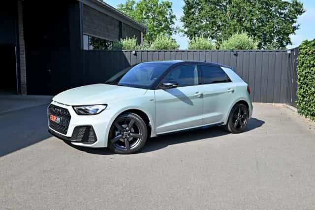 Audi A1 (2025) thumbnail 6