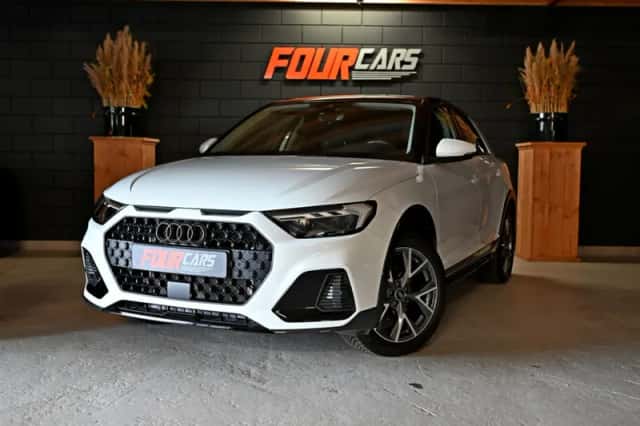 Audi A1 (2022) thumbnail 2