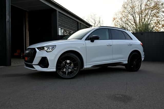 Audi Q3 (2022) thumbnail 6
