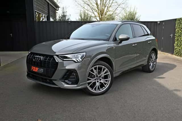 Audi Q3 (2023) thumbnail 5
