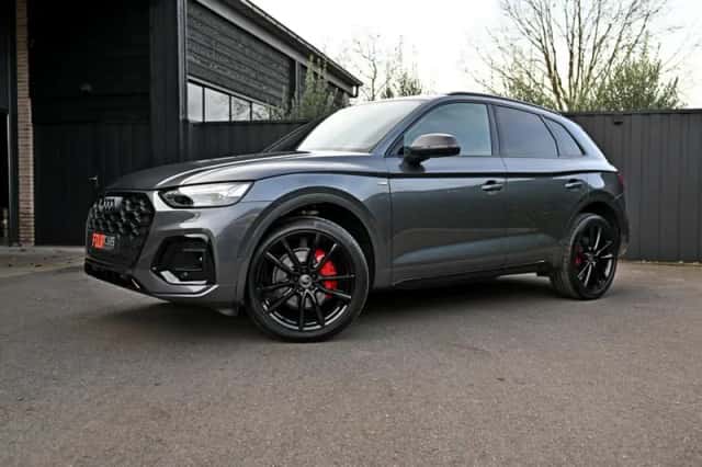 Audi Q5 (2023) thumbnail 5