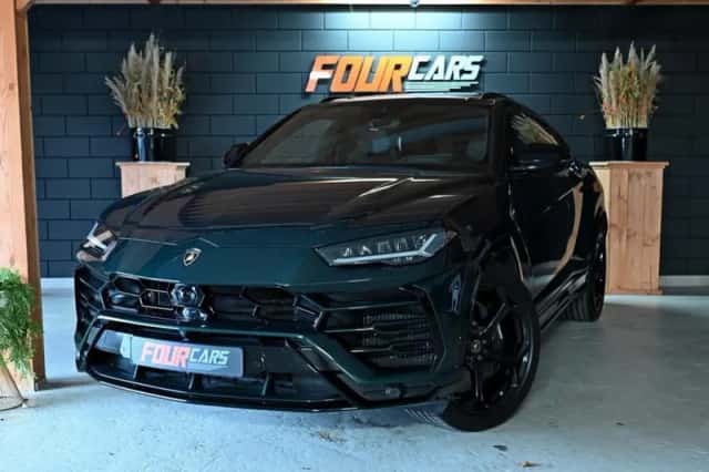 Lamborghini Urus (2019) thumbnail 2