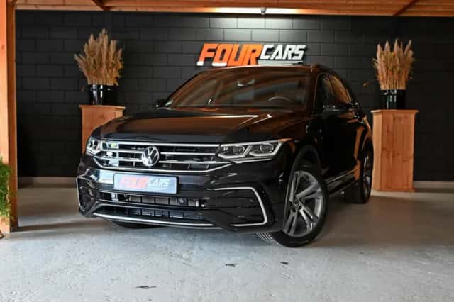 Volkswagen Tiguan (2023) thumbnail 2