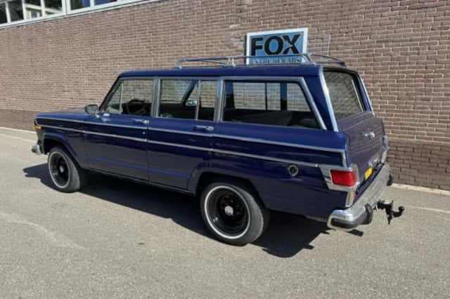 Jeep Wagoneer (1980) thumbnail 4
