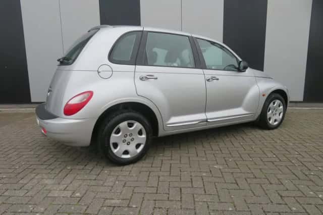 Chrysler PT Cruiser (2009) thumbnail 3