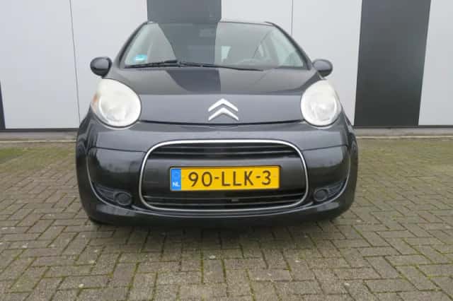 Citroën C1 (2010) thumbnail 3