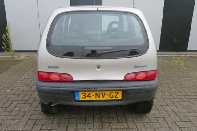 Fiat Seicento (2004) thumbnail 4