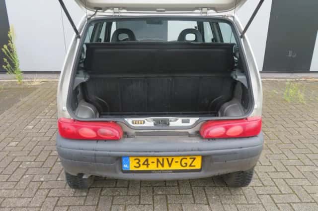 Fiat Seicento (2004) thumbnail 5