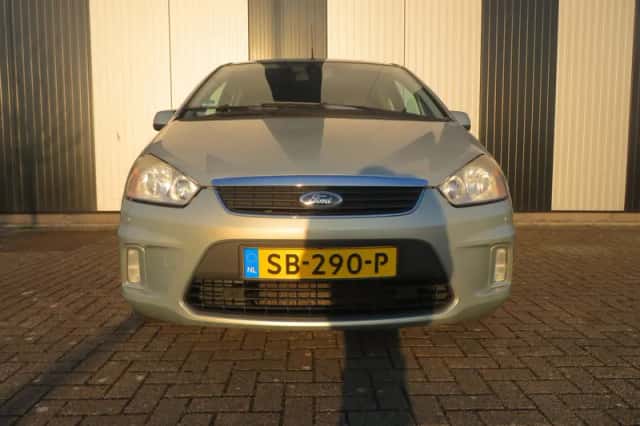 Ford C-Max (2010) thumbnail 2