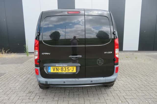Mercedes-Benz Citan (2015) thumbnail 4