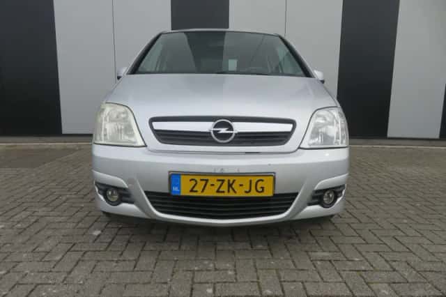 Opel Meriva (2008) thumbnail 2