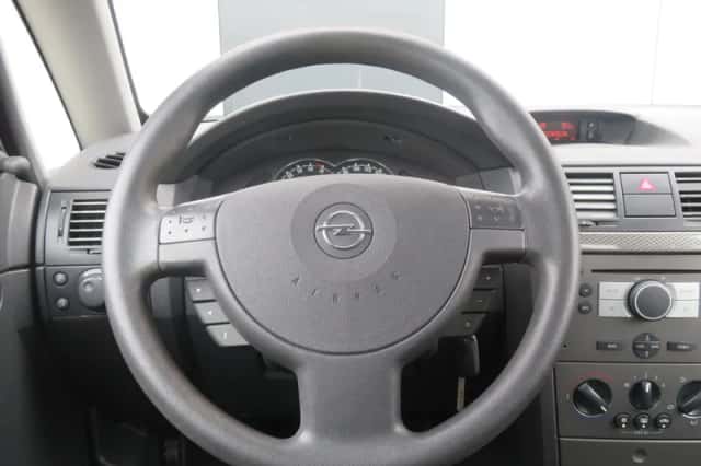 Opel Meriva (2008) thumbnail 6