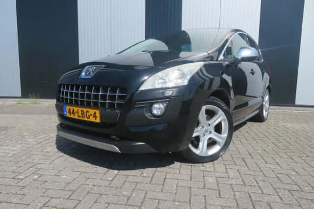 Peugeot 3008 (2010) thumbnail 1