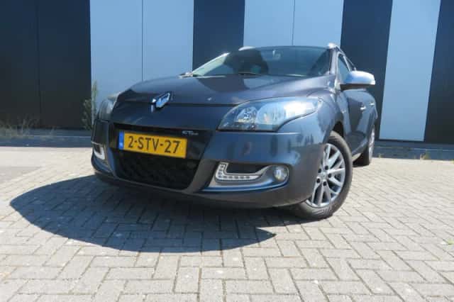 Renault Mégane (2013) thumbnail 1