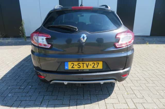 Renault Mégane (2013) thumbnail 4