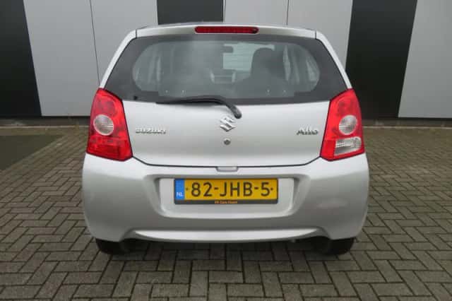 Suzuki Alto (2009) thumbnail 4