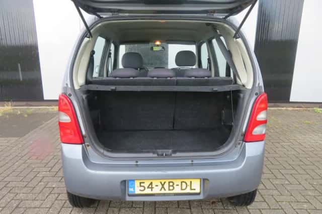 Suzuki Wagon R+ (2007) thumbnail 5