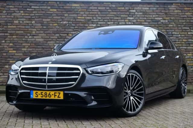 Mercedes-Benz S-Klasse (2022) thumbnail 1