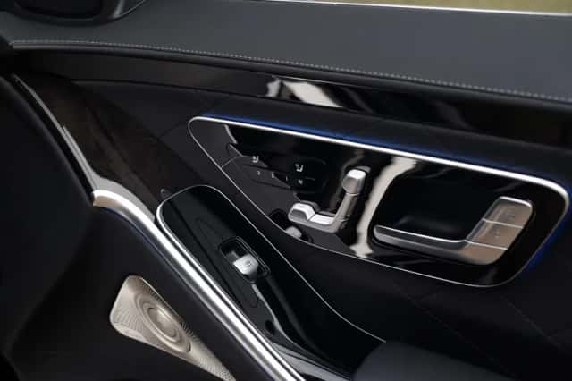 Mercedes-Benz S-Klasse (2022) thumbnail 30