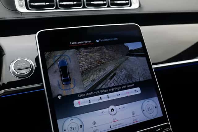 Mercedes-Benz S-Klasse (2022) thumbnail 54