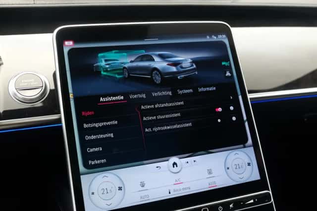 Mercedes-Benz S-Klasse (2022) thumbnail 59