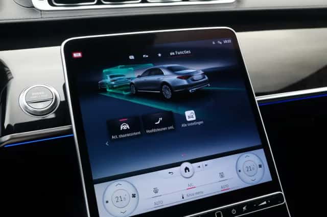 Mercedes-Benz S-Klasse (2022) thumbnail 66