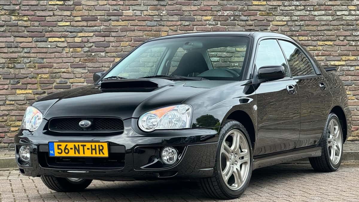 Subaru Impreza (2004) — foto 1