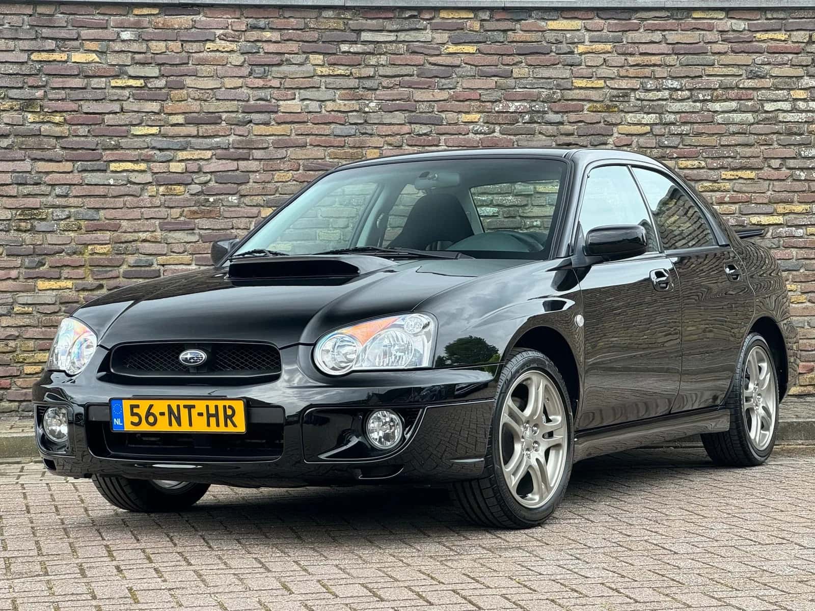 Subaru Impreza (2004) — foto 1