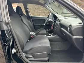 Subaru Impreza (2004) thumbnail 18