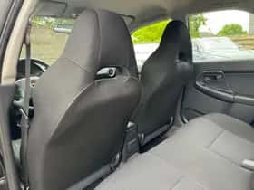 Subaru Impreza (2004) thumbnail 21