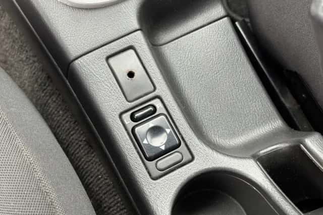 Subaru Impreza (2004) thumbnail 29