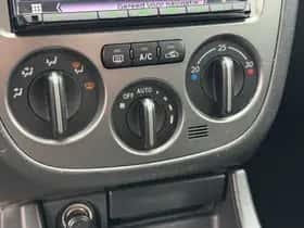Subaru Impreza (2004) thumbnail 31