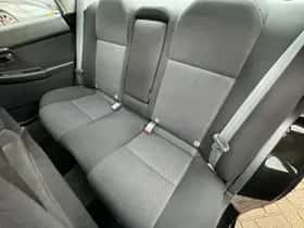 Subaru Impreza (2004) thumbnail 39