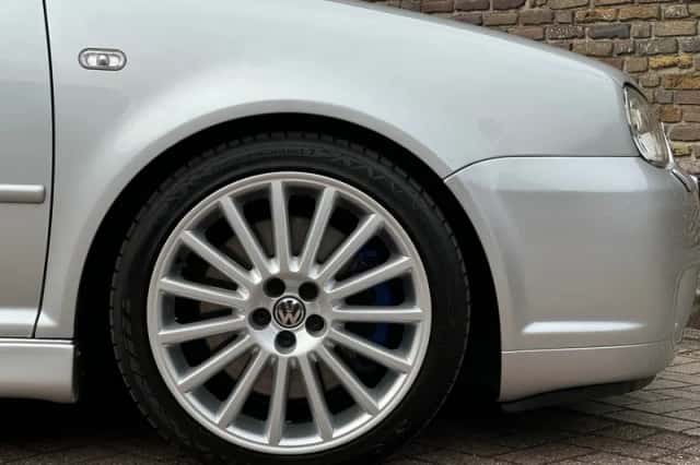 Volkswagen Golf (2003) thumbnail 11
