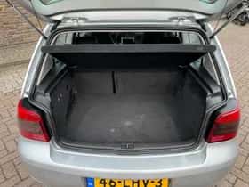 Volkswagen Golf (2003) thumbnail 20