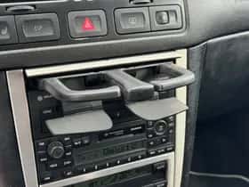 Volkswagen Golf (2003) thumbnail 32