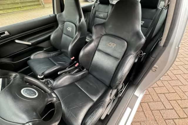 Volkswagen Golf (2003) thumbnail 35
