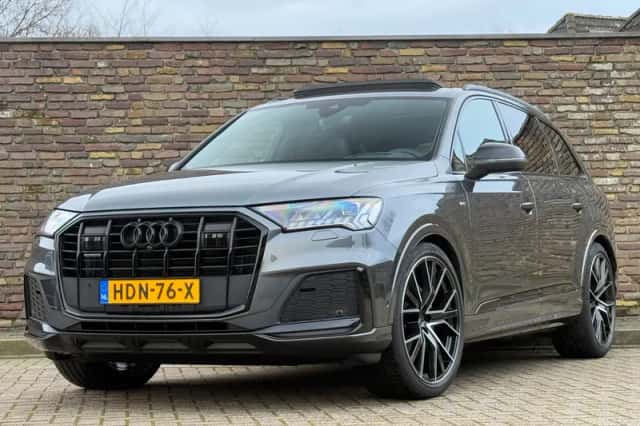 Audi Q7 (2023) thumbnail 1