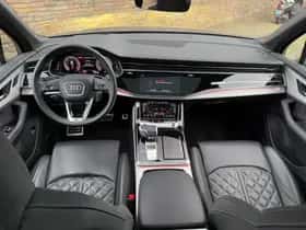 Audi Q7 (2023) thumbnail 2