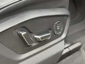 Audi Q7 (2023) thumbnail 32