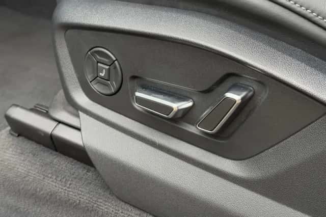 Audi Q7 (2023) thumbnail 39