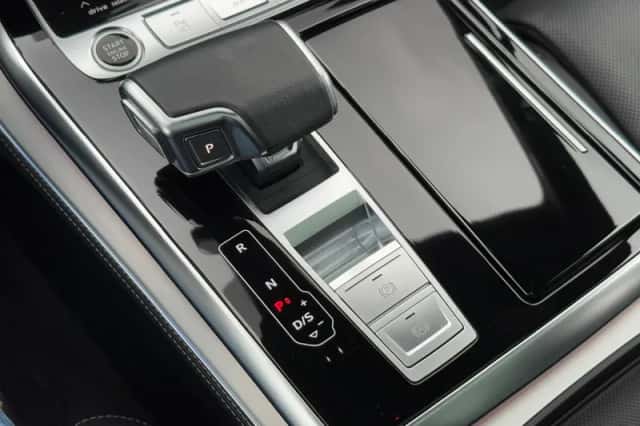 Audi Q7 (2023) thumbnail 48