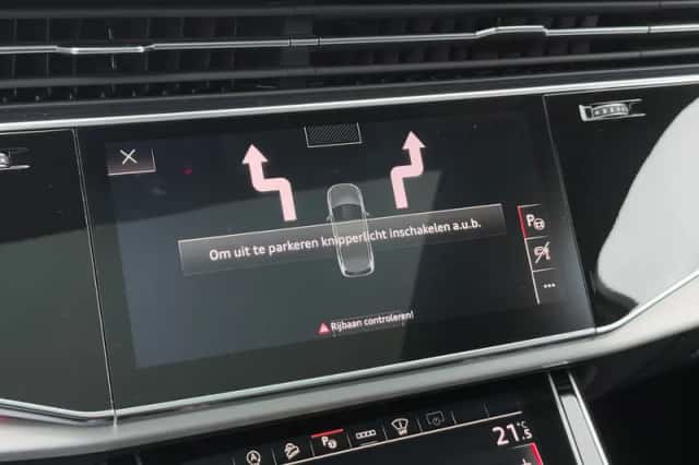 Audi Q7 (2023) thumbnail 50