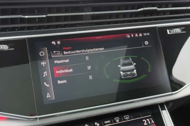 Audi Q7 (2023) thumbnail 57