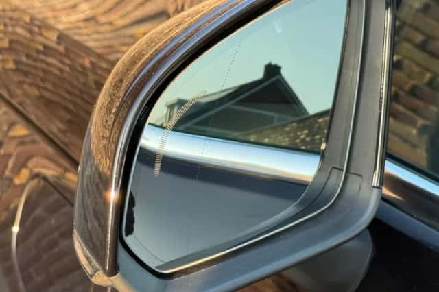 Volvo XC40 (2022) thumbnail 16