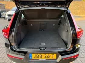 Volvo XC40 (2022) thumbnail 23