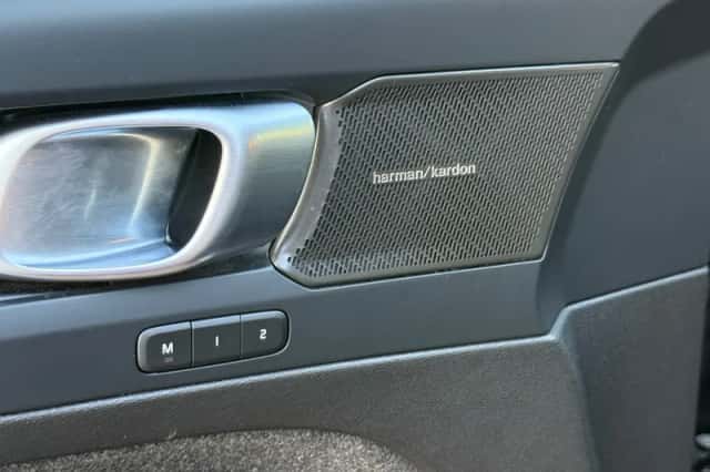 Volvo XC40 (2022) thumbnail 28