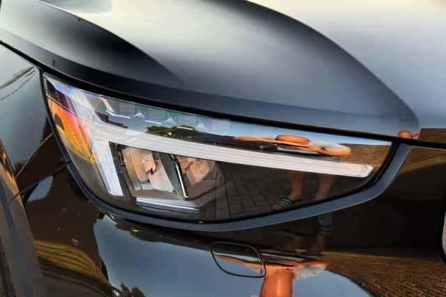 Volvo XC40 (2022) thumbnail 4