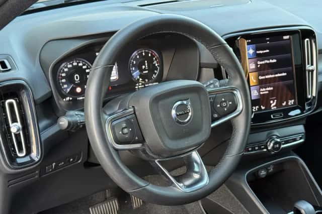 Volvo XC40 (2022) thumbnail 32