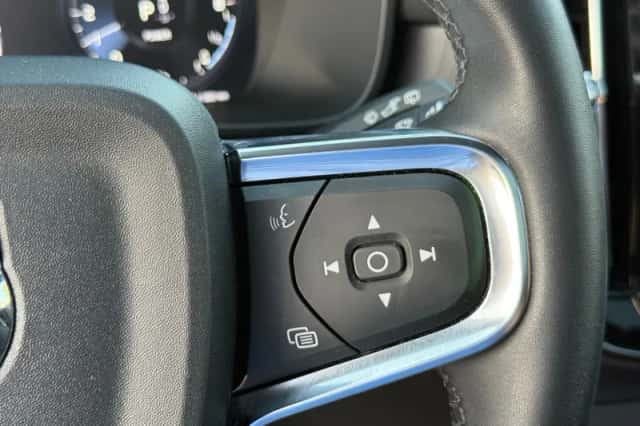Volvo XC40 (2022) thumbnail 33